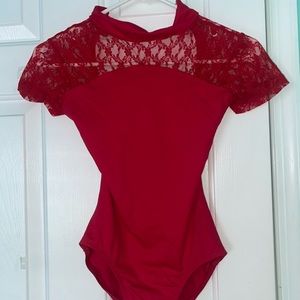 High neck, cap sleeve lace leotard in red